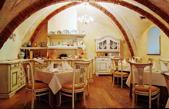 Отель Royal Boutique Hotel Vilnius Gates of Dawn Вильнюс-25